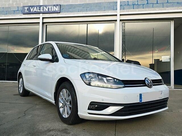 Usado VW Golf VII Edition 115 CV (84 kW) 2019 Blanco Berlina