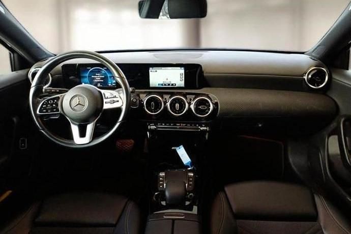 Usado Mercedes A250 217 CV (159 kW) 2021
