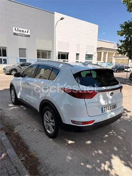 Usado Kia Sportage 132 CV (97 kW) 2018 Blanco SUV
