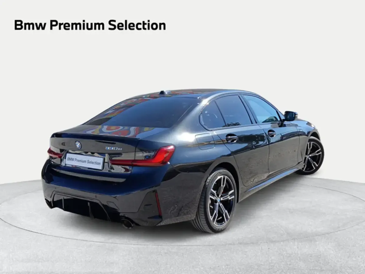 Usado BMW 330e Comfort Edition 292 CV (214 kW) 2025 Negro Berlina