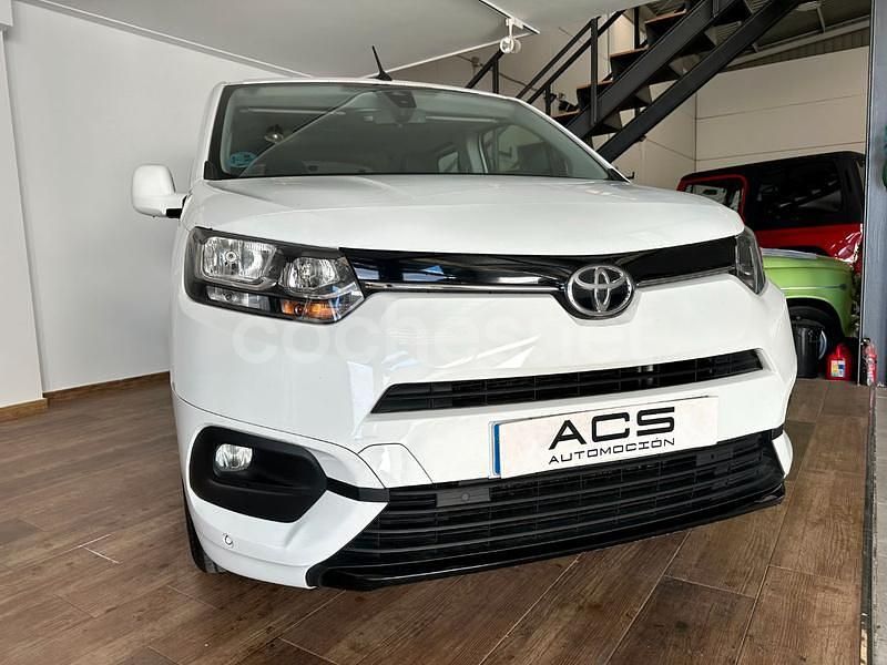 Usado Toyota Proace City City 102 CV (75 kW) 2020 Blanco Monovolumen