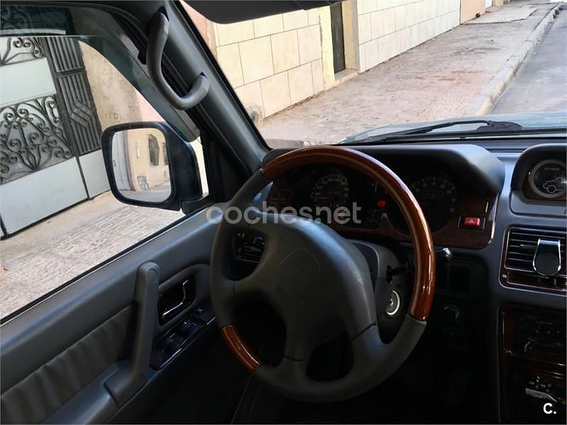 Usado Mitsubishi Montero 194 CV (142 kW) 1998 Verde SUV