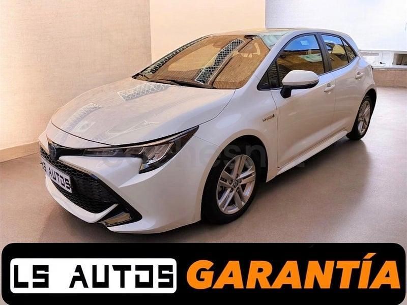 Usado Toyota Corolla Active 122 CV (89 kW) 2021 Blanco Berlina