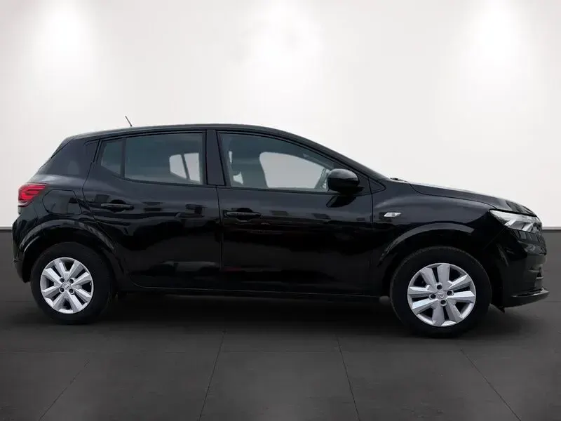 Usado Dacia Sandero Comfort 100 CV (73 kW) 2022 Negro Berlina