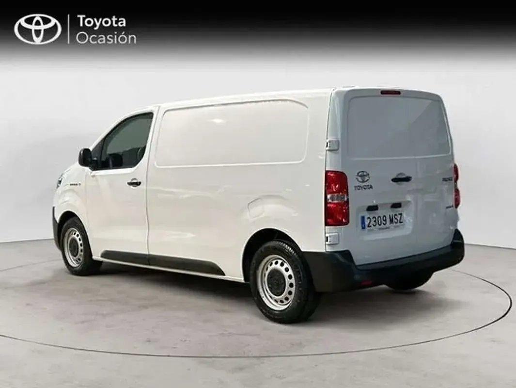 Usado Toyota Proace 100 kW (136 CV) 2024 Blanco Monovolumen
