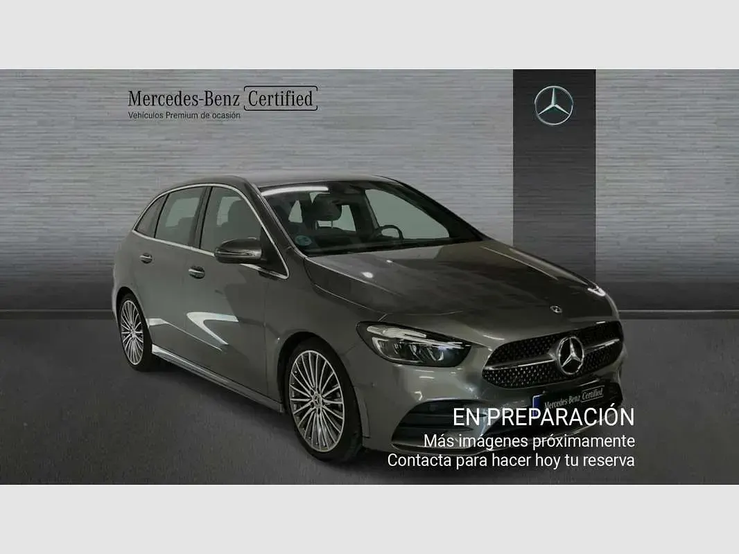 Usado Mercedes B200 150 CV (110 kW) 2025 Gris Utilitario