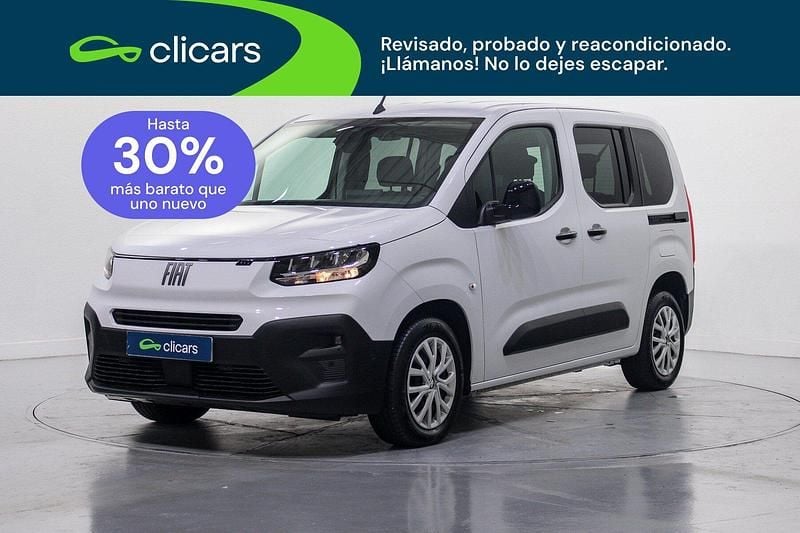 Usado Fiat Doblò 100 CV (73 kW) 2025 Blanco Monovolumen