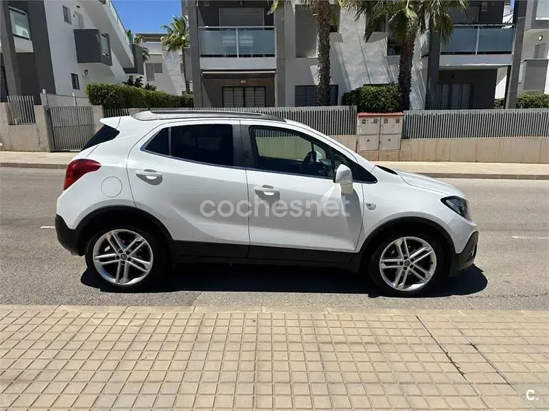 Usado Opel Mokka Excellence 130 CV (95 kW) 2015 Blanco SUV
