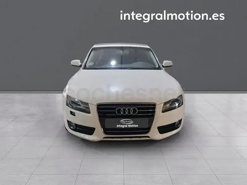 Usado Audi A5 Business 190 CV (139 kW) 2011 Blanco Coupe