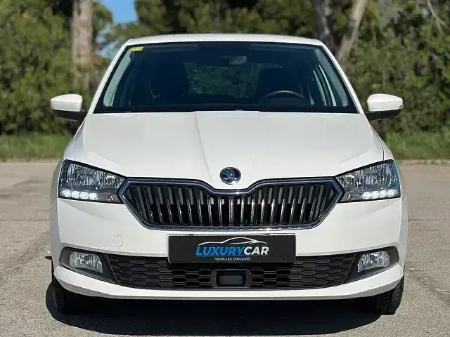 Używany Skoda Fabia Ambition 95 KM (69 kW) 2020 Biały Hatchback
