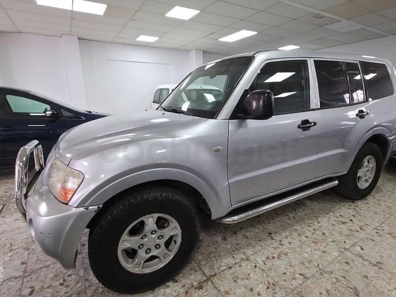Usado Mitsubishi Montero 115 CV (84 kW) 2006 Gris / plata SUV