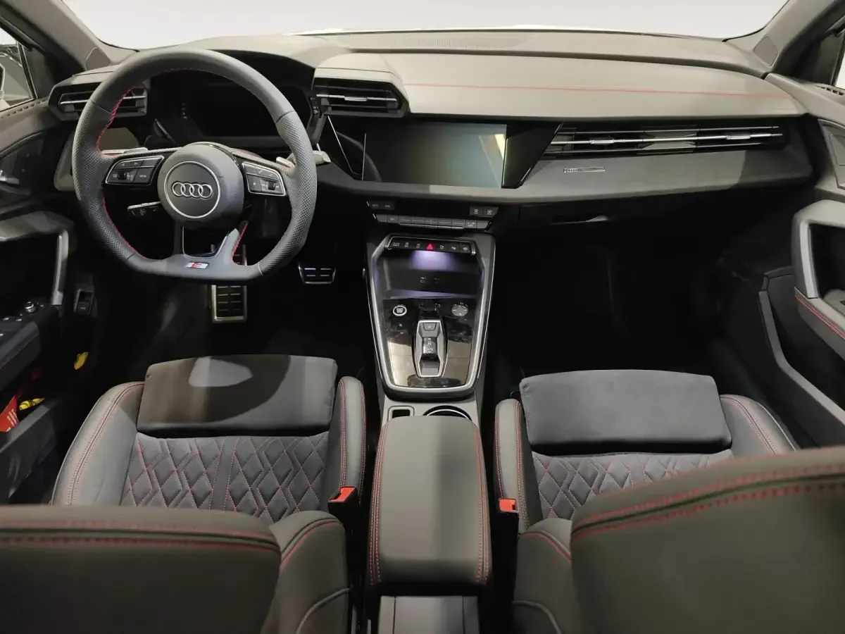 Usado Audi A3 150 CV (110 kW) 2026 Blanco Berlina