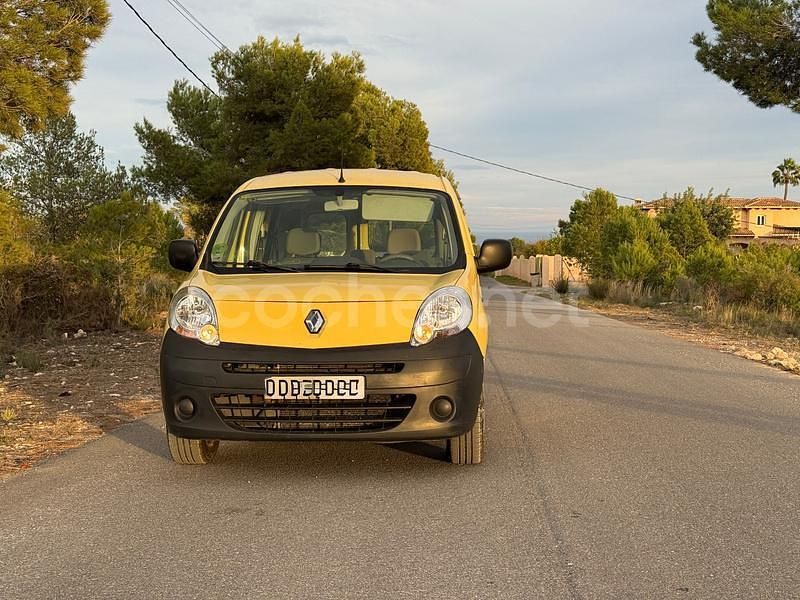 Amarillo Usado 2009 Renault Kangoo Expression Familiar | 7390 € (Un poco caro) - Imagen 1/4
