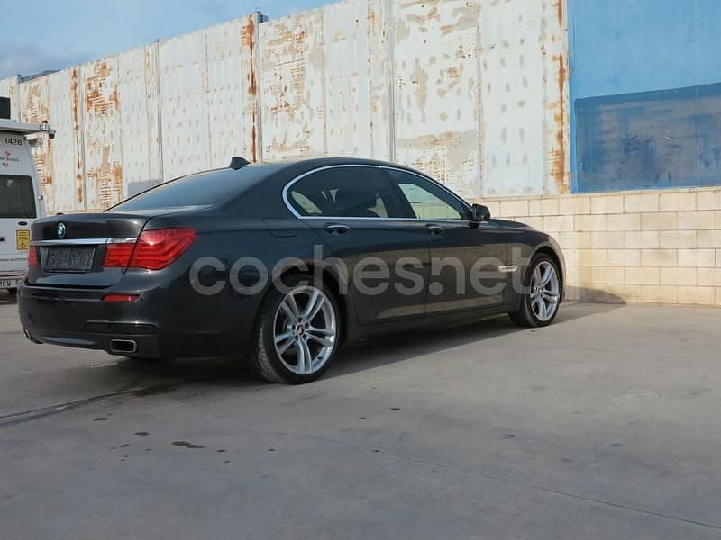 Usado BMW 740 306 CV (225 kW) 2011 Negro Berlina