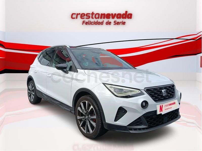 Usado Seat Arona FR 150 CV (110 kW) 2025 Blanco SUV