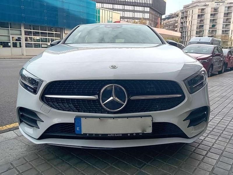 Usado Mercedes A250 AMG line 218 CV (160 kW) 2020 Blanco Berlina