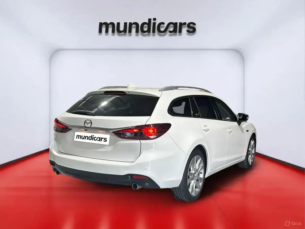 Usado Mazda 6 Style 150 CV (110 kW) 2014 Blanco Familiar