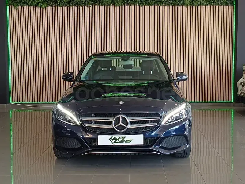 Usado Mercedes C350e 279 CV (205 kW) 2016 Azul Berlina