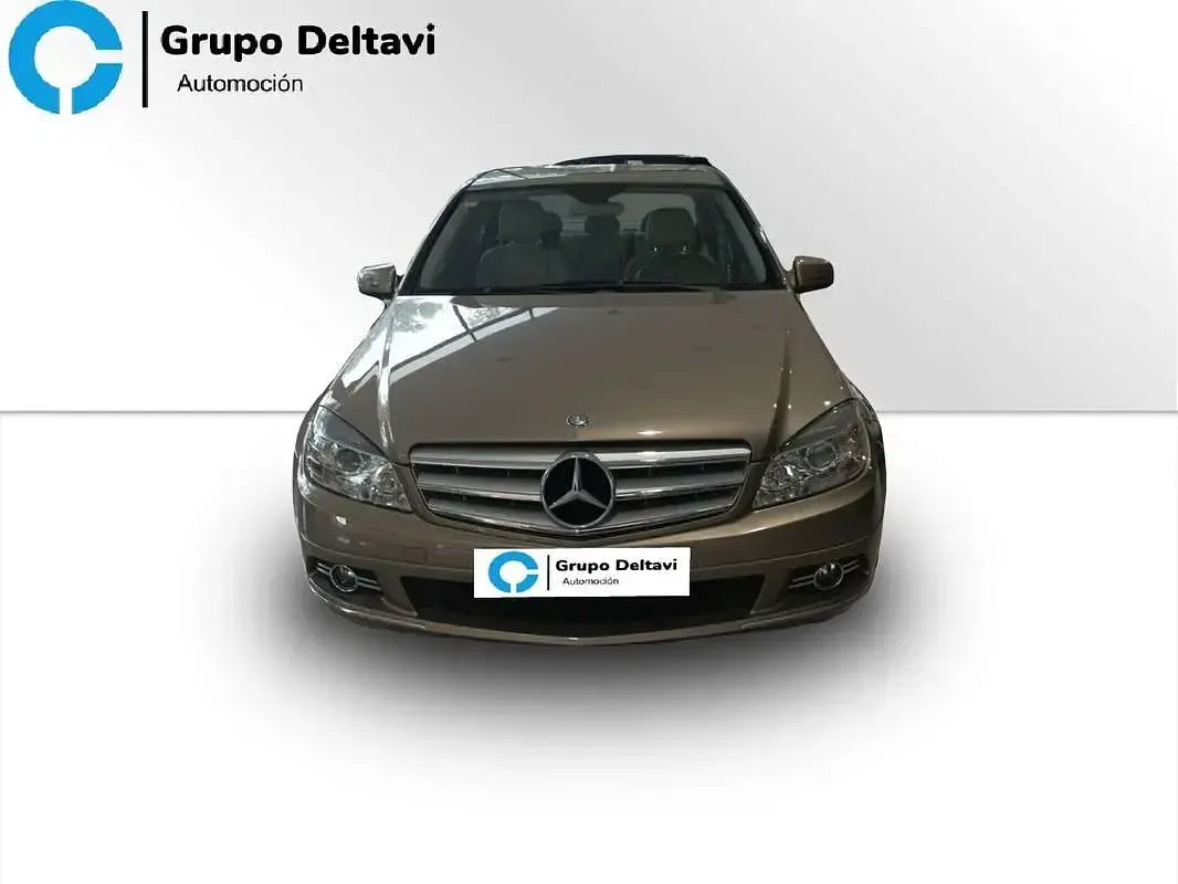 Usado Mercedes C220 Avantgarde 170 CV (125 kW) 2009 Berlina