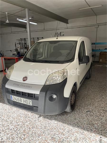 Blanco Usado 2011 Fiat Fiorino Monovolumen | 4690 € (Precio justo) - Imagen 1/4