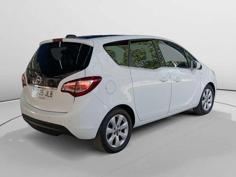 Usado Opel Meriva Excellence 136 HP (100 kW) 2016 Branco Monovolume