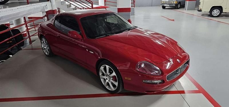 Usado Maserati Coupé 390 CV (286 kW) 2005 Rojo Coupe