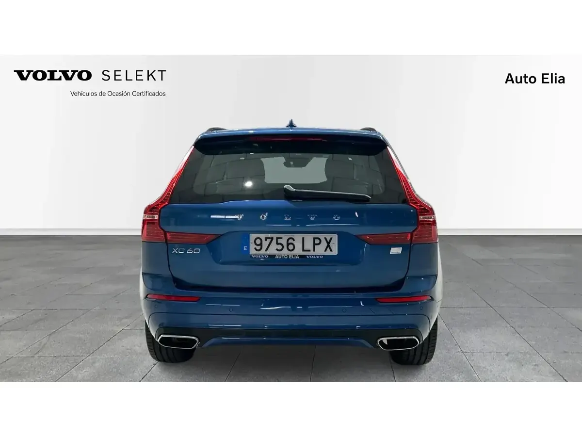 Usado Volvo XC60 R-Design 392 CV (288 kW) 2021 Azul SUV