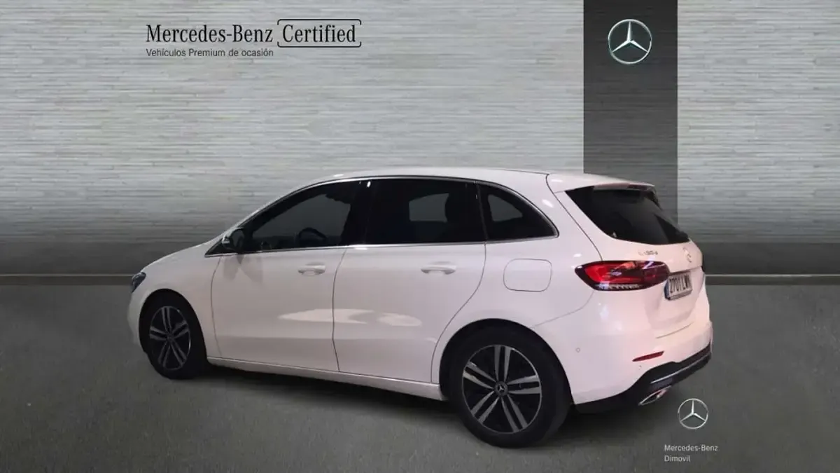 Usado Mercedes B180 Progressive 116 CV (85 kW) 2022 Blanco Utilitario