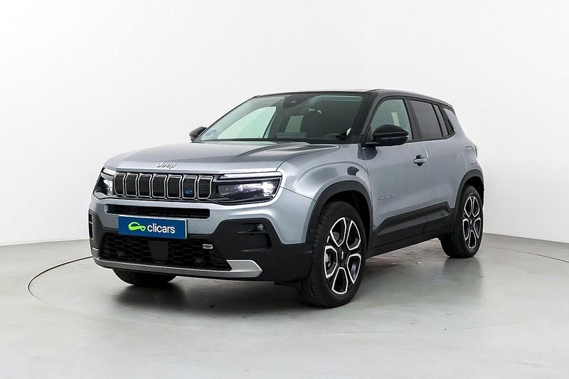 Usado Jeep Avenger EV 114 kW (156 CV) 2023 Gris SUV
