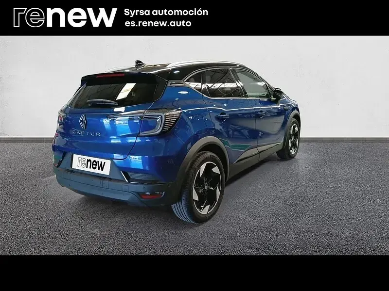 Usado Renault Captur Techno 100 CV (73 kW) 2025 Azul SUV