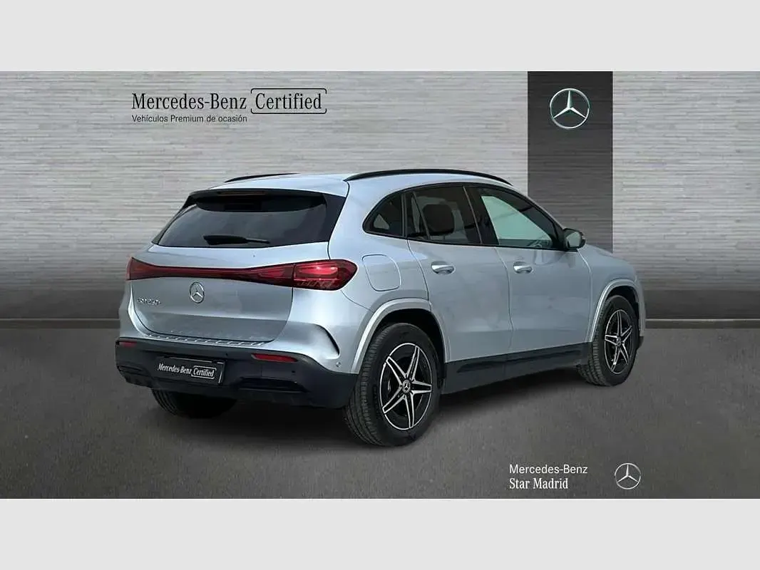 Usado Mercedes EQA250+ 139 kW (190 CV) 2025 Plateado SUV