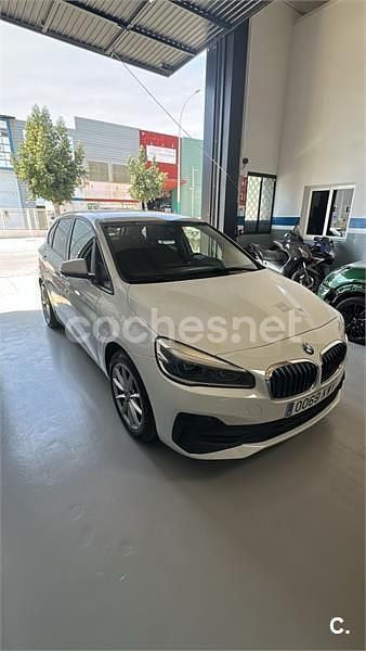 Usado BMW 225 Active Tourer iPerformance 224 CV (164 kW) 2019 Blanco Monovolumen