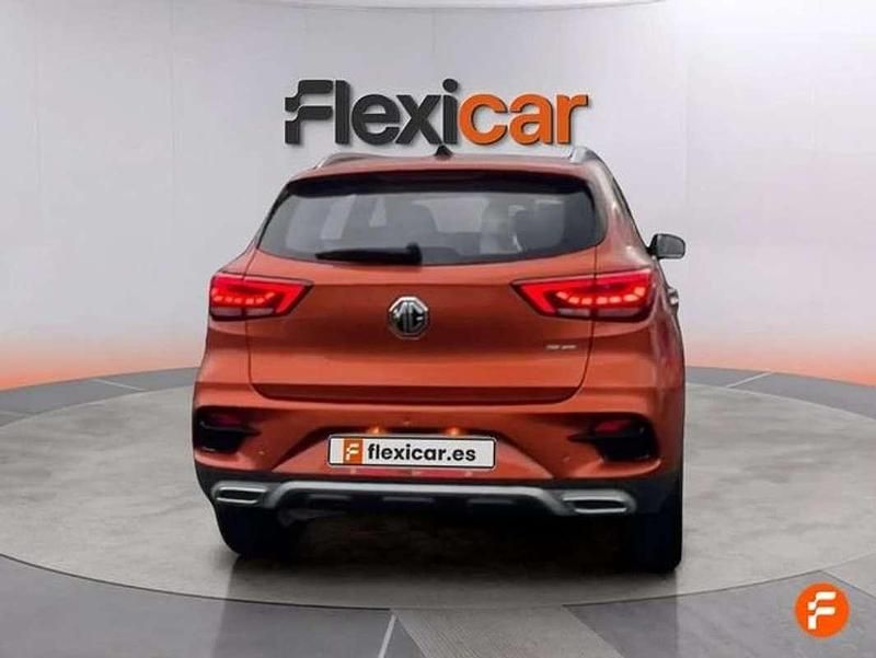 Usado MG ZS Comfort 116 CV (85 kW) 2025 Naranja SUV