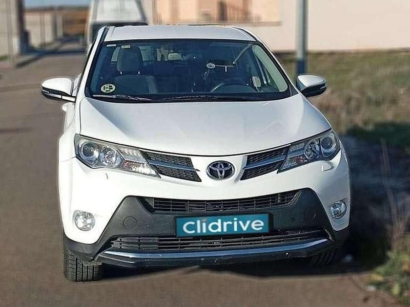 Usado Toyota RAV4 Advance 124 CV (91 kW) 2015 Blanco SUV