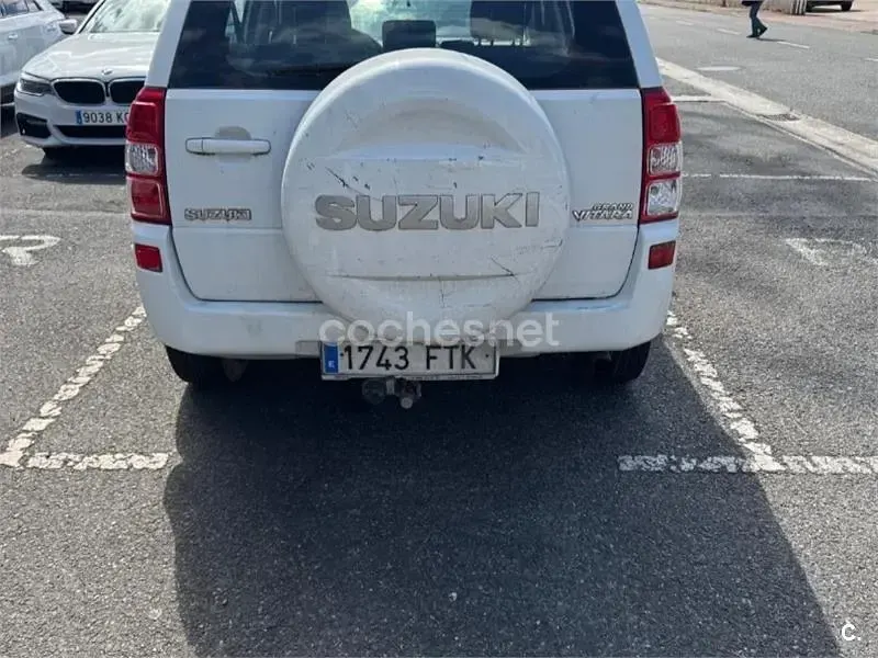 Usado Suzuki Grand Vitara 129 CV (94 kW) 2007 Blanco SUV