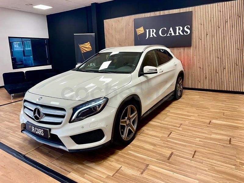 Usado Mercedes GLA220 AMG line 177 CV (130 kW) 2015 Blanco SUV