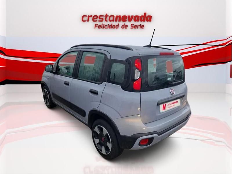 Usado Fiat Panda Cross Cross 71 CV (52 kW) 2022 Utilitario