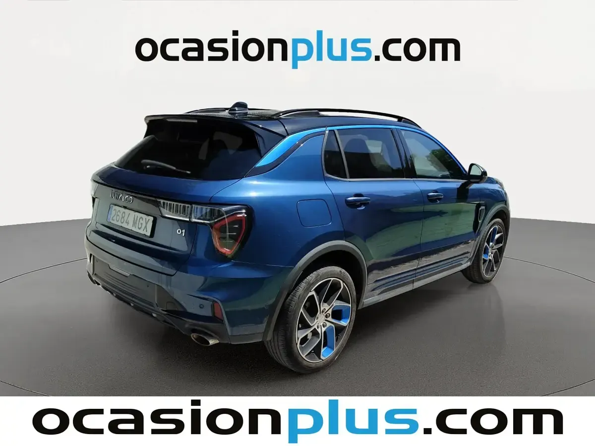 Usado Lynk & Co 01 261 CV (191 kW) 2023 Negro SUV
