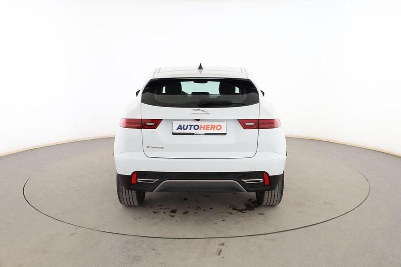 Używany Jaguar E-Pace S 163 KM (119 kW) 2021 Biały SUV
