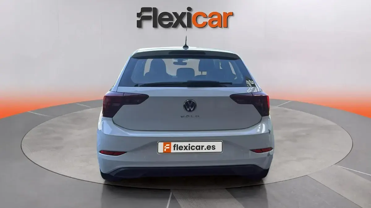 Usado VW Polo Life 95 CV (69 kW) 2022 Blanco Utilitario