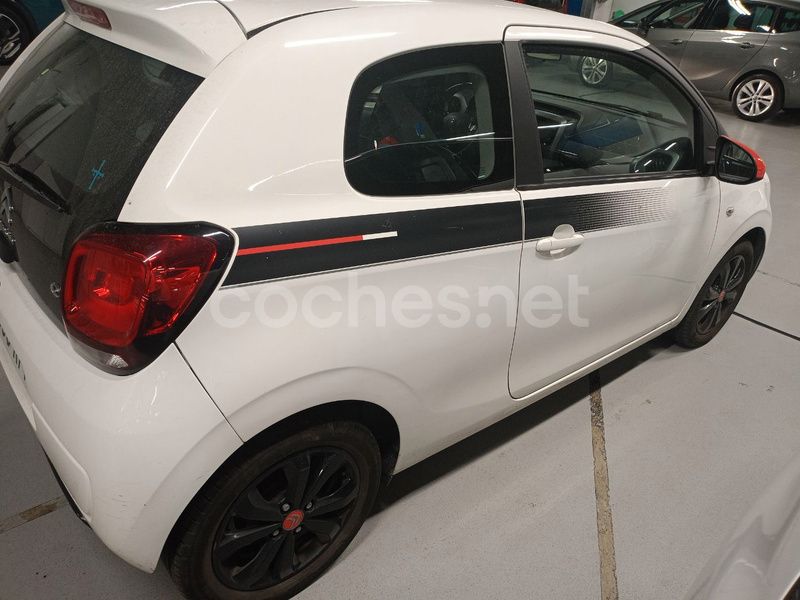 Blanco Usado 2017 Citroën C1 PureTech Utilitario | 5500 € (Precio justo) - Imagen 1/4