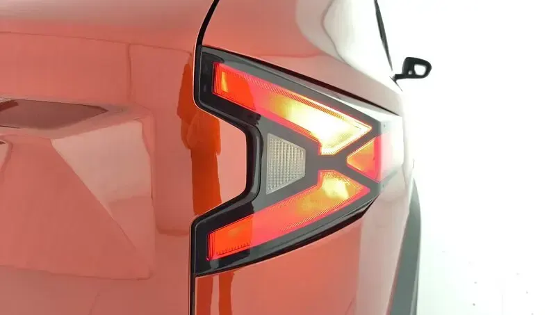 Usado Dacia Duster Journey 130 CV (95 kW) 2025 Naranja SUV