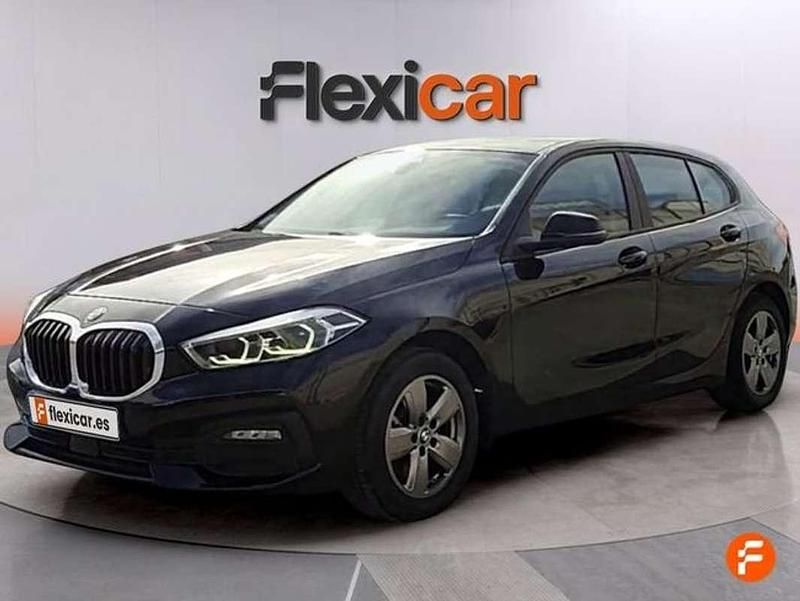 Usado BMW 116 116 CV (85 kW) 2022 Negro Utilitario