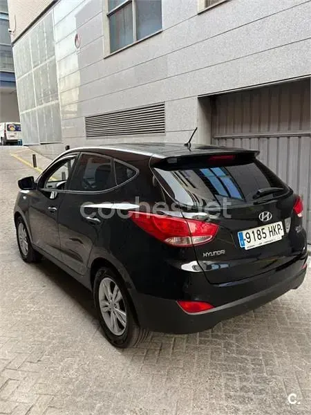 Usado Hyundai ix35 Comfort 116 CV (85 kW) 2012 Negro SUV