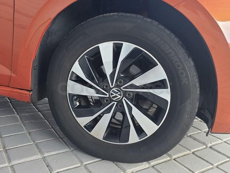 Usado VW Polo Advance 95 CV (69 kW) 2021 Naranja Utilitario