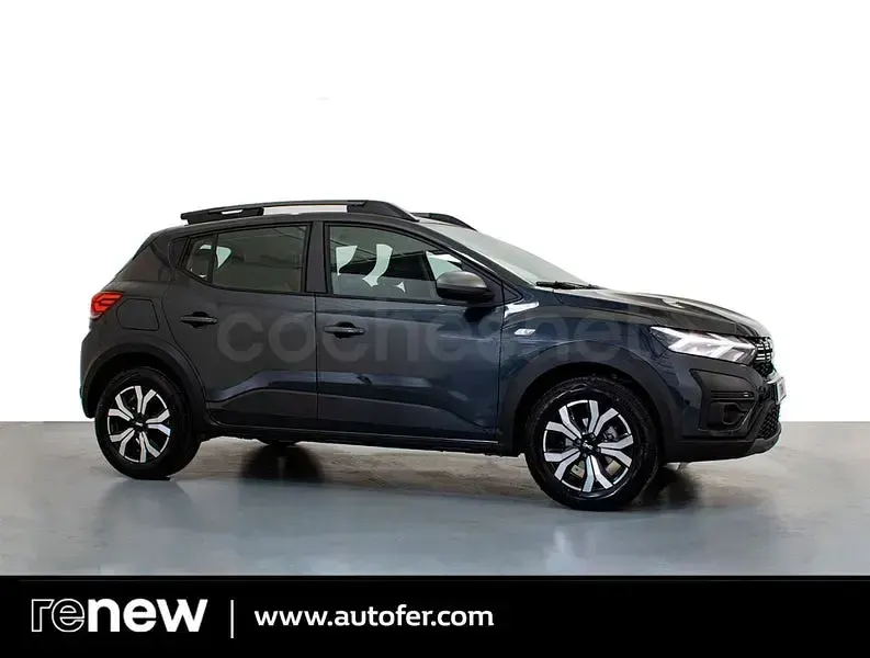 Usado Dacia Sandero Expression 91 CV (66 kW) 2023 Negro Berlina