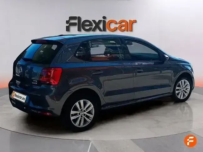 Usado VW Polo Advance 90 CV (66 kW) 2016 Azul