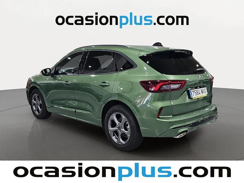 Usado Ford Kuga ST-Line 150 CV (110 kW) 2024 Verde SUV