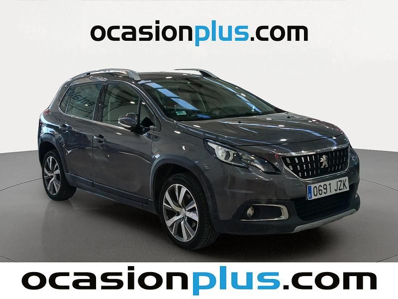 Usado Peugeot 2008 Allure 110 CV (80 kW) 2017 Gris SUV