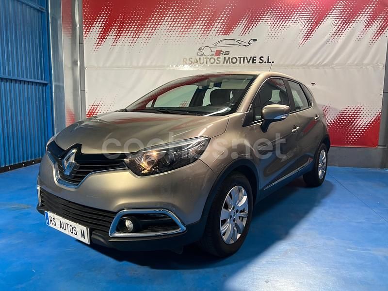 Beige Usado 2014 Renault Captur SUV | 7990 € (Buen precio) - Imagen 1/4